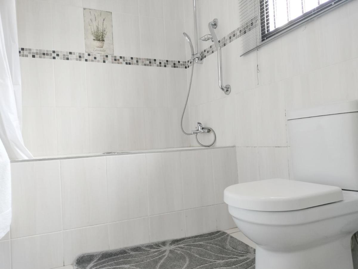 Sunrise Guesthouse Pretoria Ngoại thất bức ảnh
