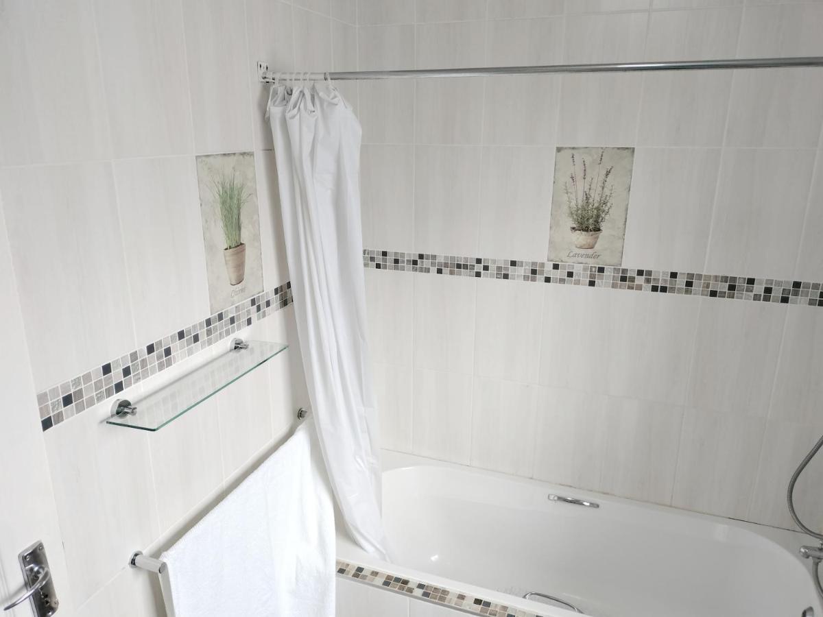 Sunrise Guesthouse Pretoria Ngoại thất bức ảnh